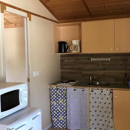 Kamp alanı Les De *