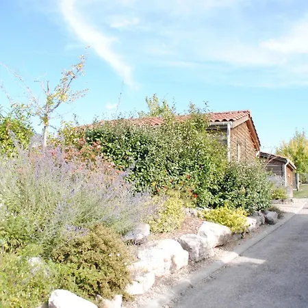 Camping Résidence Les De *