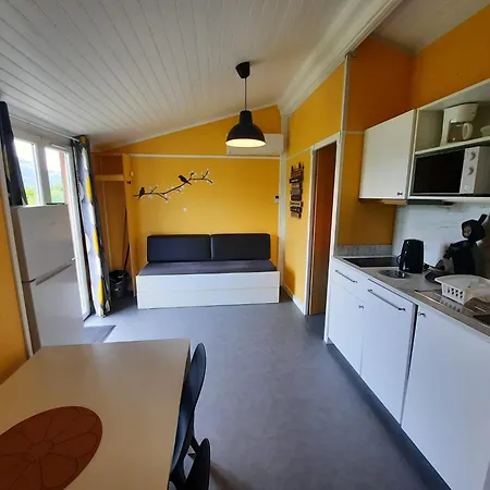 Les De Camping
